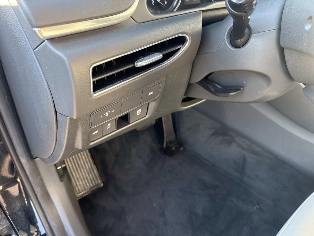 Used 2023 Hyundai Sonata SEL image 17