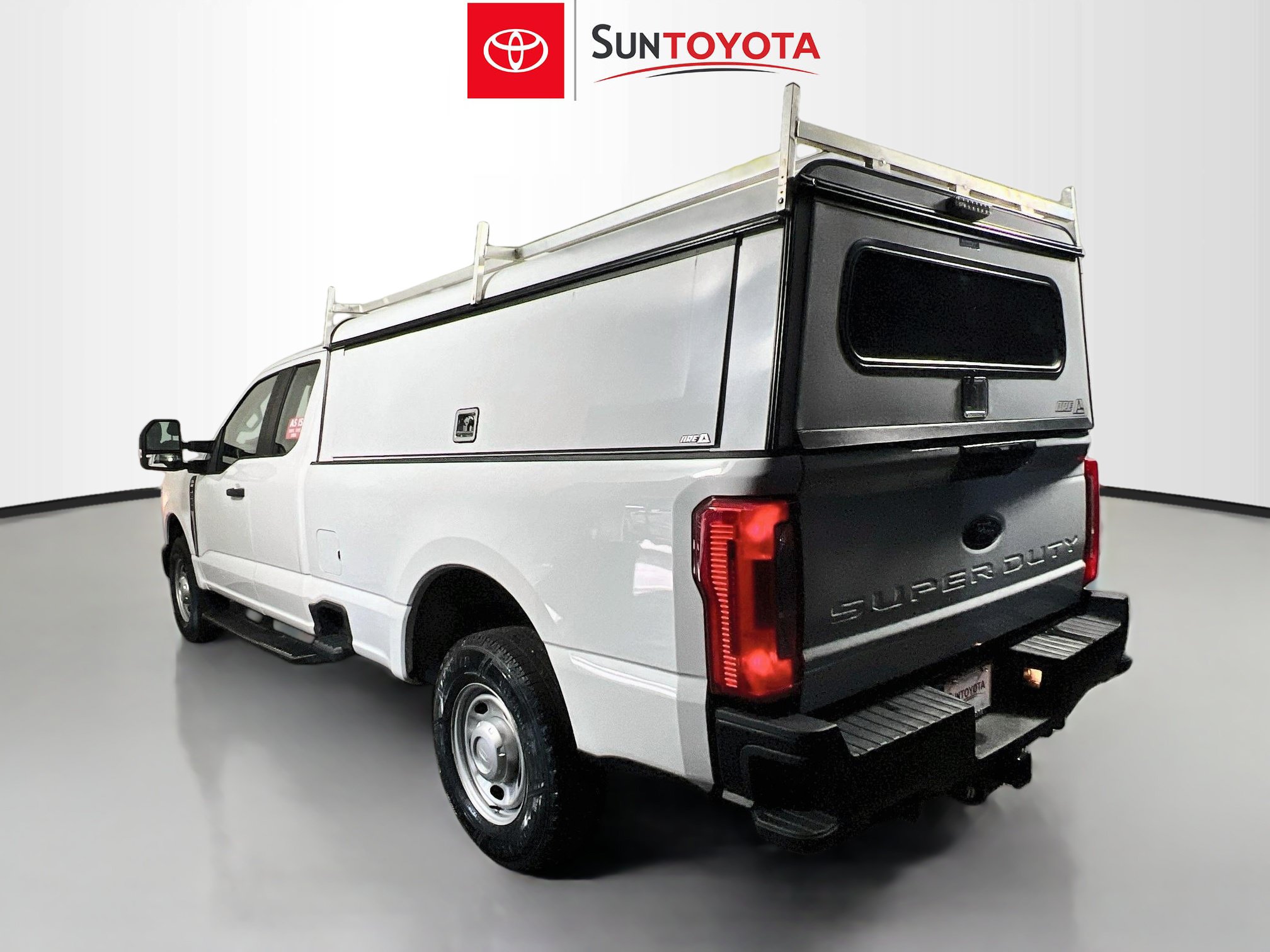 Used 2024 Ford F250 XL RWD image 6
