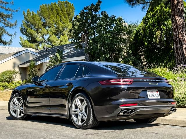 Used 2018 Porsche Panamera 4 image 15
