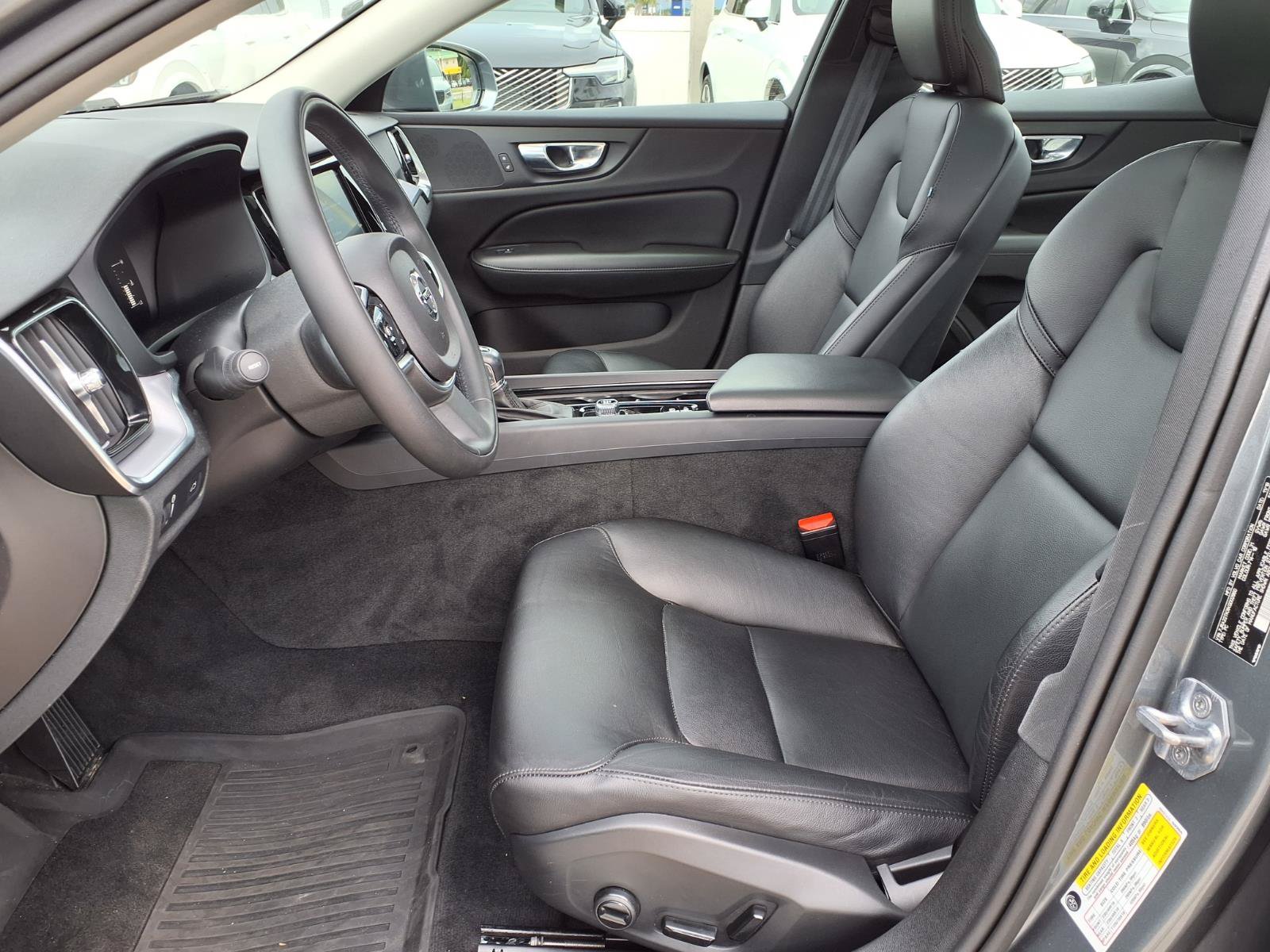 Used 2019 Volvo S60 T6 Momentum w/ Premium Package AWD/4WD image 22