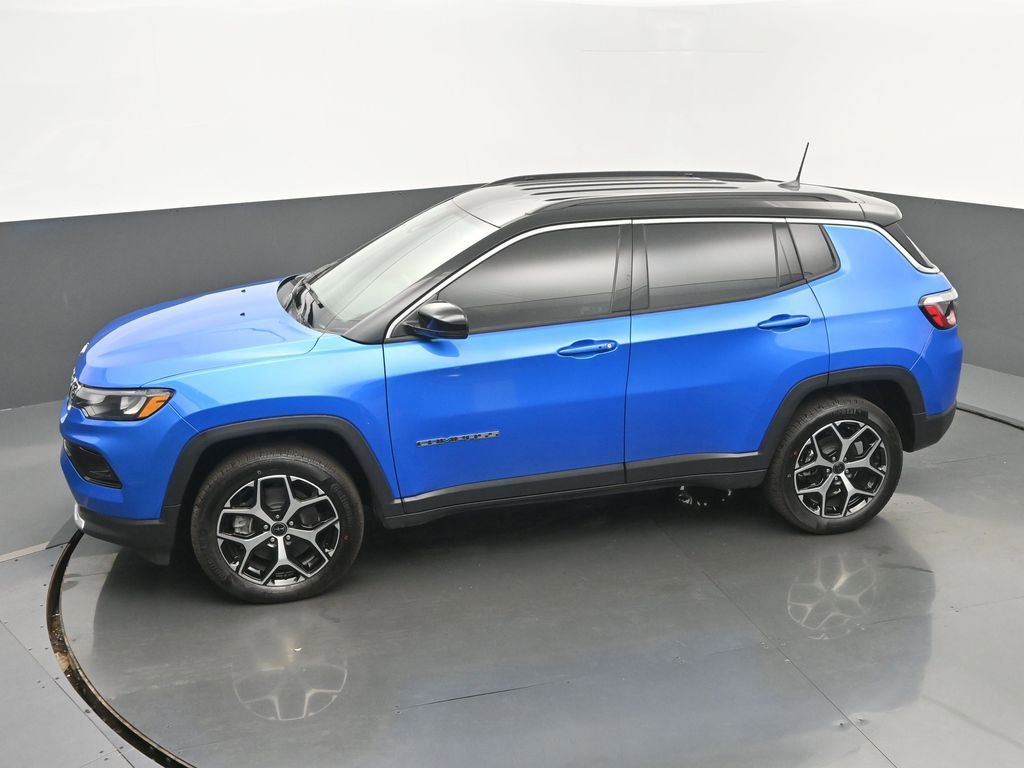 New 2025 Jeep Compass Limited image 39