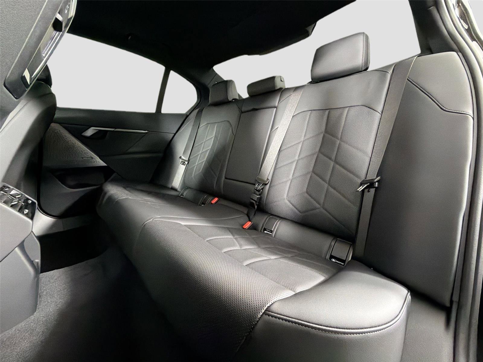 New 2026 BMW 530i xDrive w/ Premium Package AWD/4WD image 26