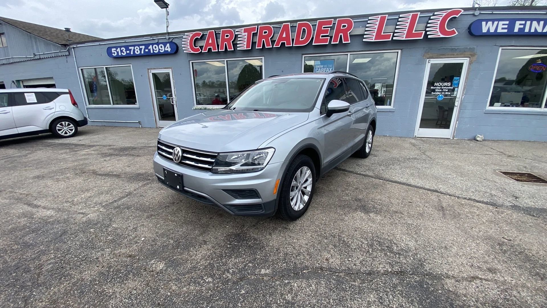 Used 2019 Volkswagen Tiguan S image 9