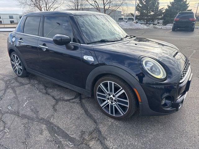Used 2021 MINI Cooper S image 5