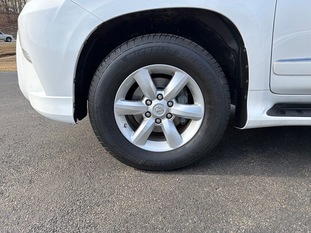 Used 2017 Lexus GX 460 image 30