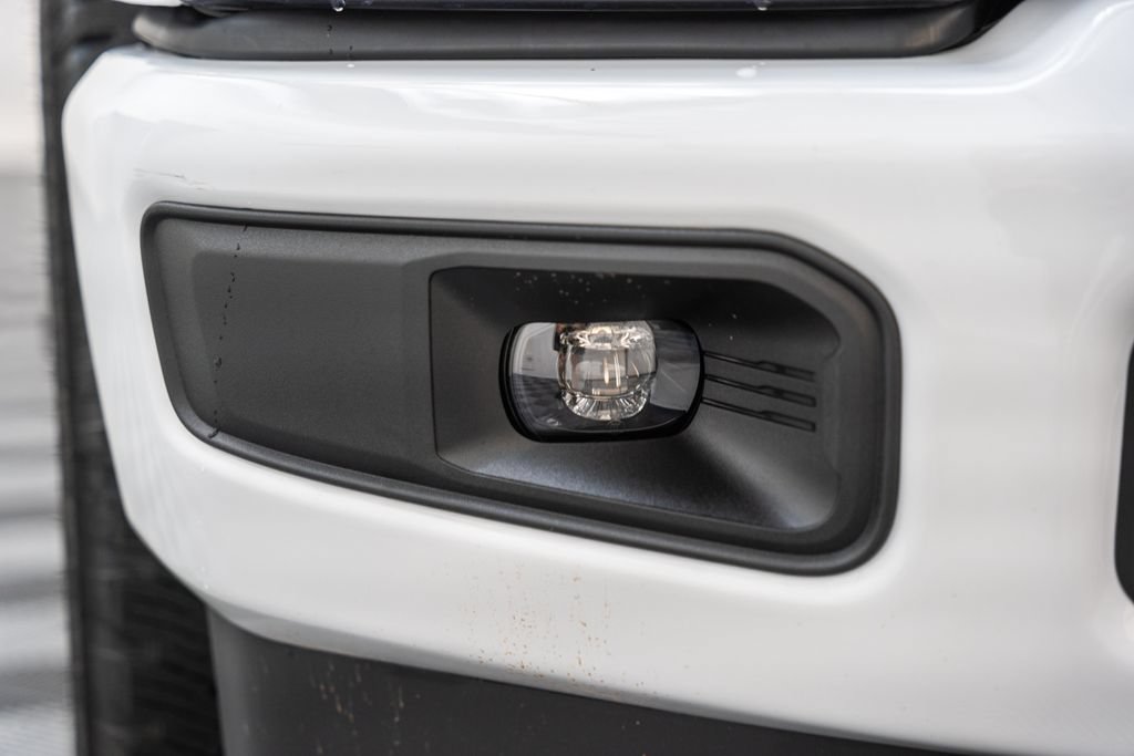 New 2026 Ford F350 XLT w/ XLT Premium Package AWD/4WD image 15