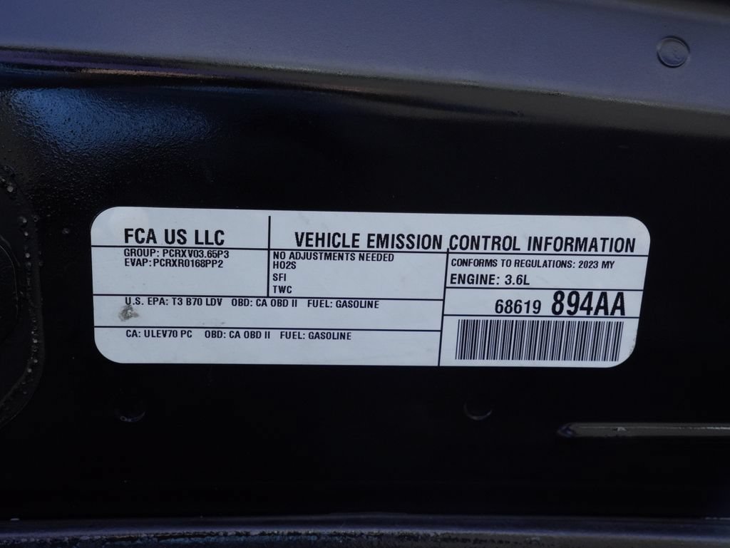 Used 2023 Dodge Charger SXT w/ Blacktop Package RWD image 36