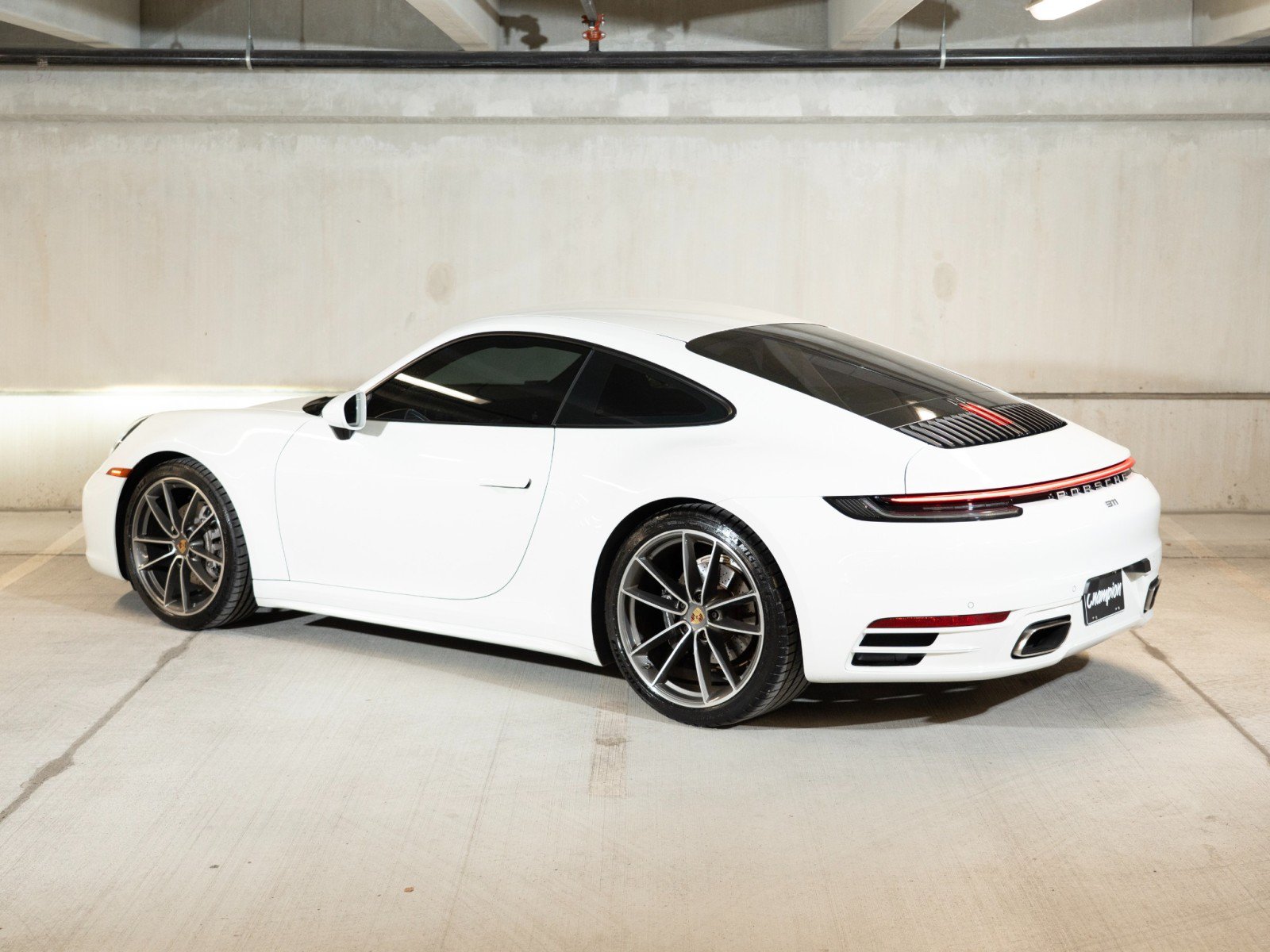 Certified 2024 Porsche 911 Carrera RWD image 3