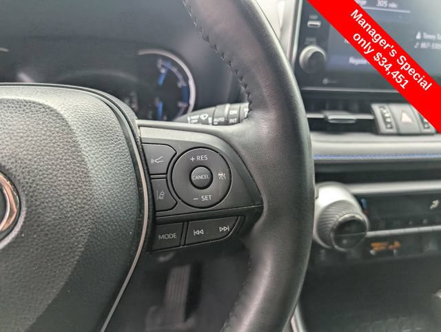 Used 2022 Toyota RAV4 XSE w/ XSE Grade Weather Package AWD/4WD image 19
