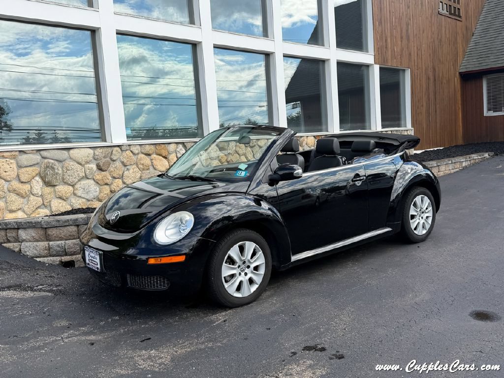 Used 2008 Volkswagen Beetle S FWD image 1