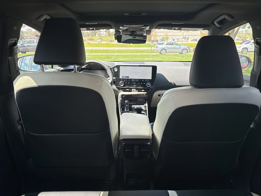 Used 2024 Lexus NX 350 AWD w/ Vision Package image 19