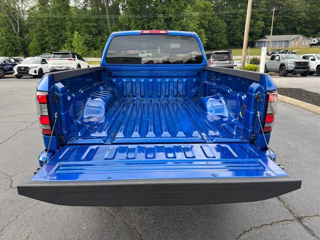 Certified 2025 Nissan Frontier SV RWD image 10