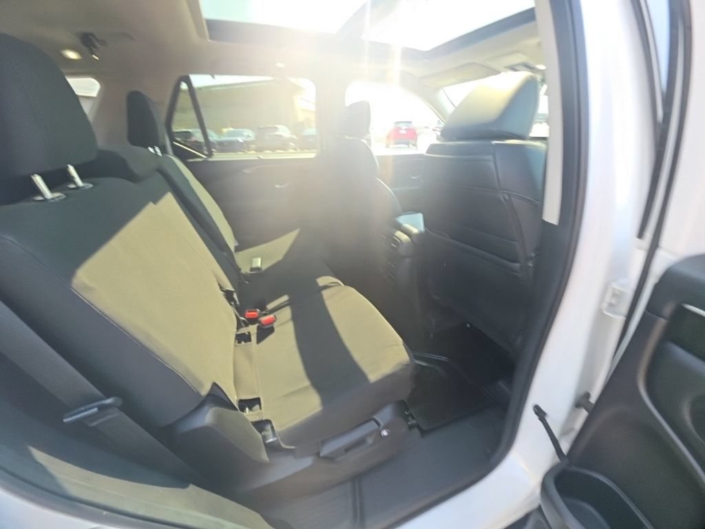 Certified 2023 Honda Pilot Elite image 32