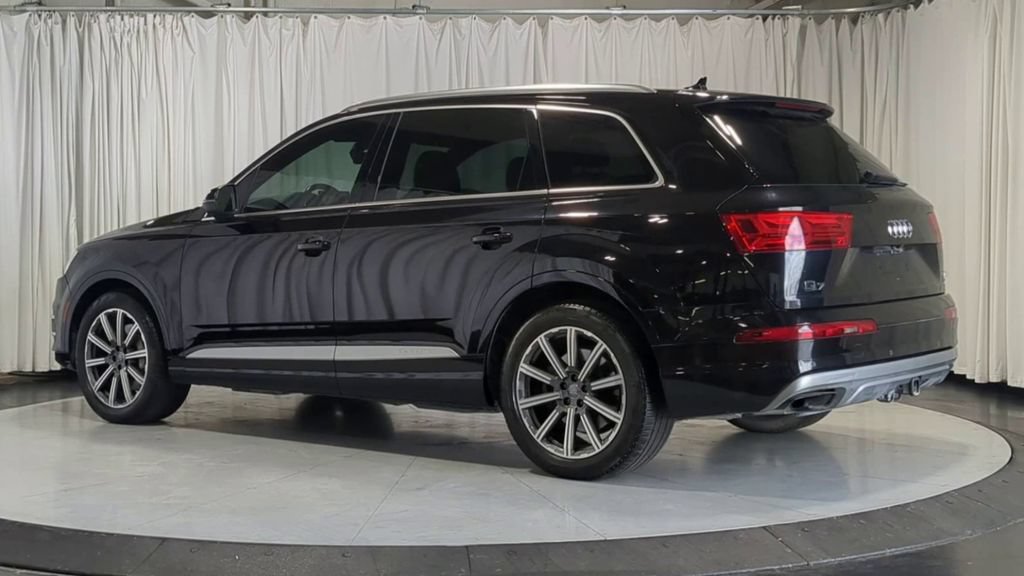 Used 2018 Audi Q7 3.0T Prestige AWD/4WD image 6