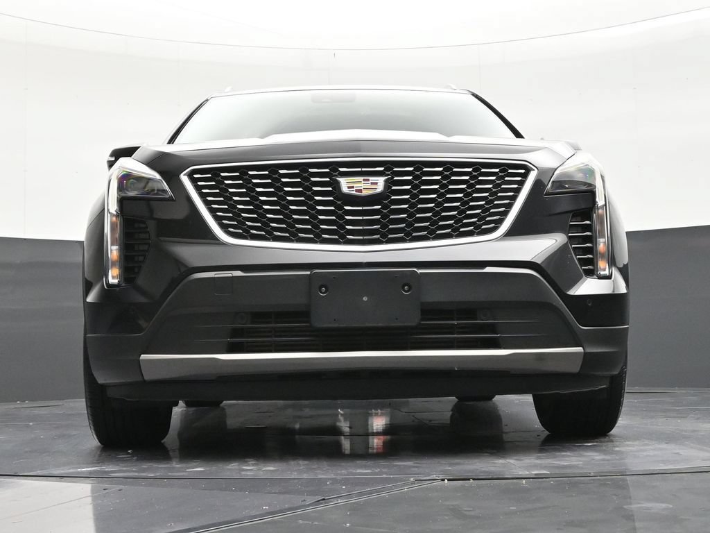 Used 2022 Cadillac XT4 Premium Luxury w/ Safety Alert Package AWD/4WD image 27