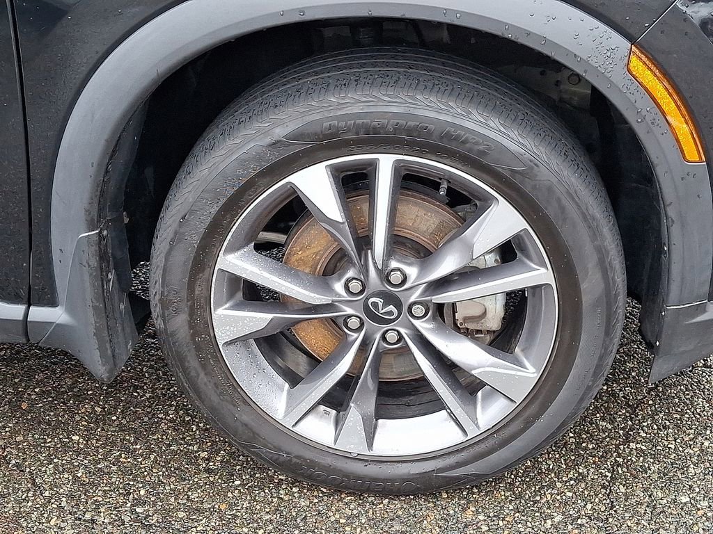 Used 2023 INFINITI QX60 Luxe w/ Cargo Package AWD/4WD image 9