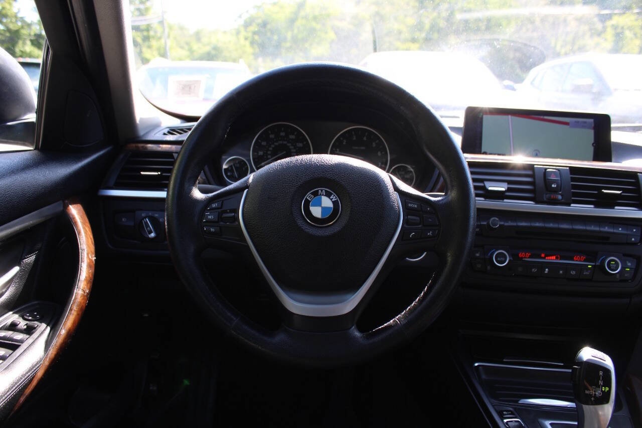 Used 2014 BMW 328i xDrive Sedan AWD/4WD image 36