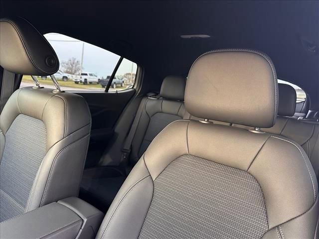 New 2026 Buick Envista Preferred w/ Advanced Safety Package image 25