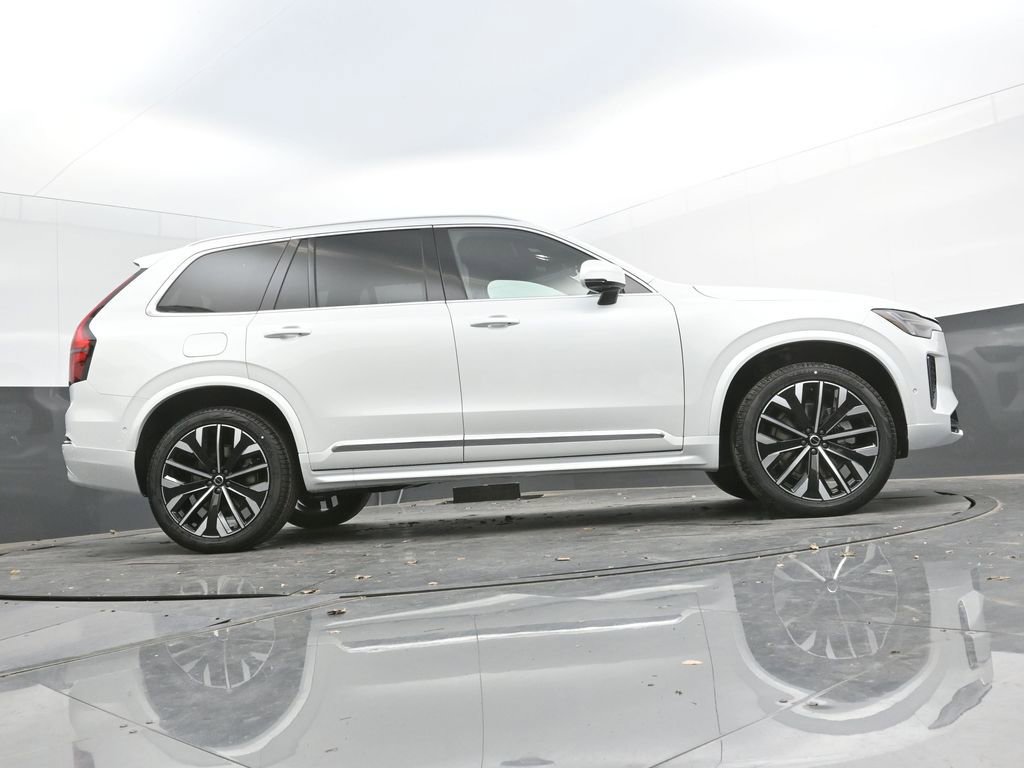 New 2026 Volvo XC90 B6 Ultra w/ Protection Package image 36