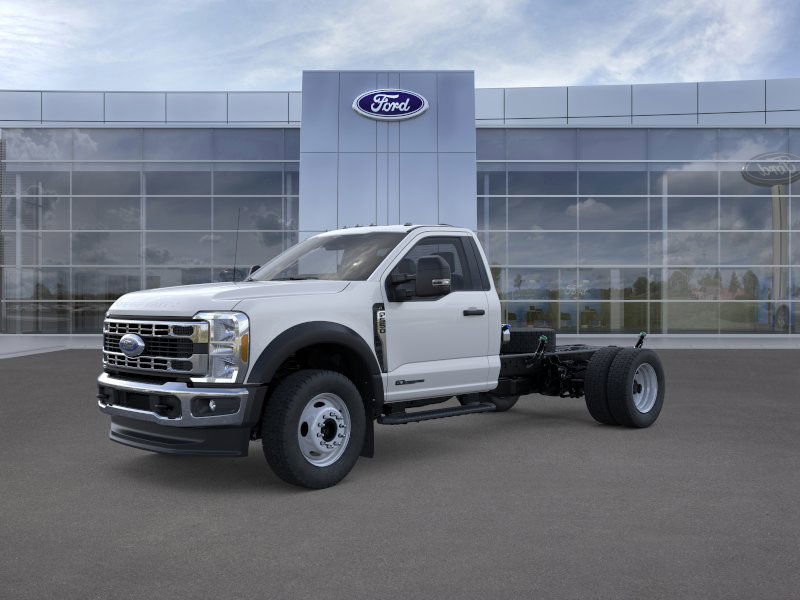 New 2026 Ford F550 4x4 Regular Cab Super Duty w/ XL Chrome Package
