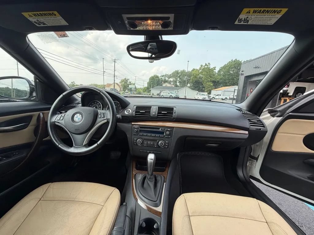 Used 2011 BMW 128i Convertible RWD image 10