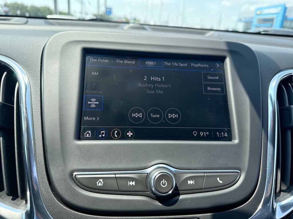 Used 2022 Chevrolet Equinox LT AWD/4WD image 16