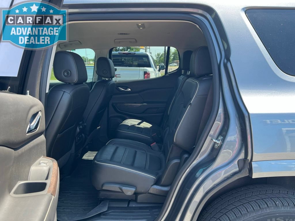 Used 2021 GMC Acadia Denali w/ Denali Technology Package FWD image 18