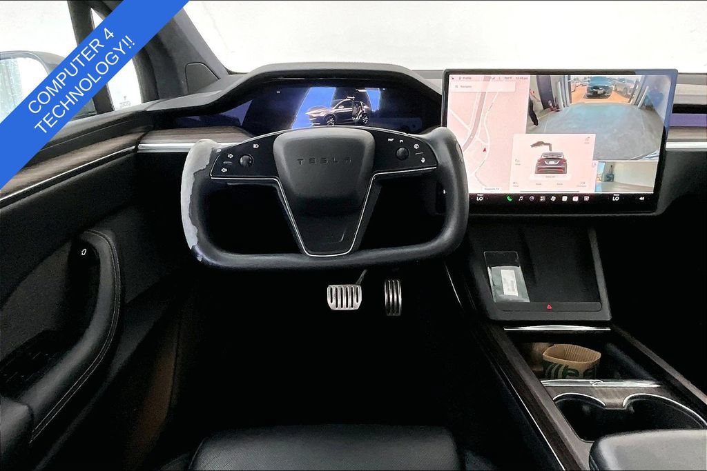Used 2023 Tesla Model X AWD/4WD image 3
