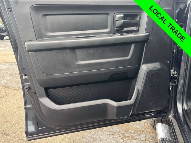 Used 2013 RAM 2500 Tradesman w/ Chrome Appearance Group AWD/4WD image 9