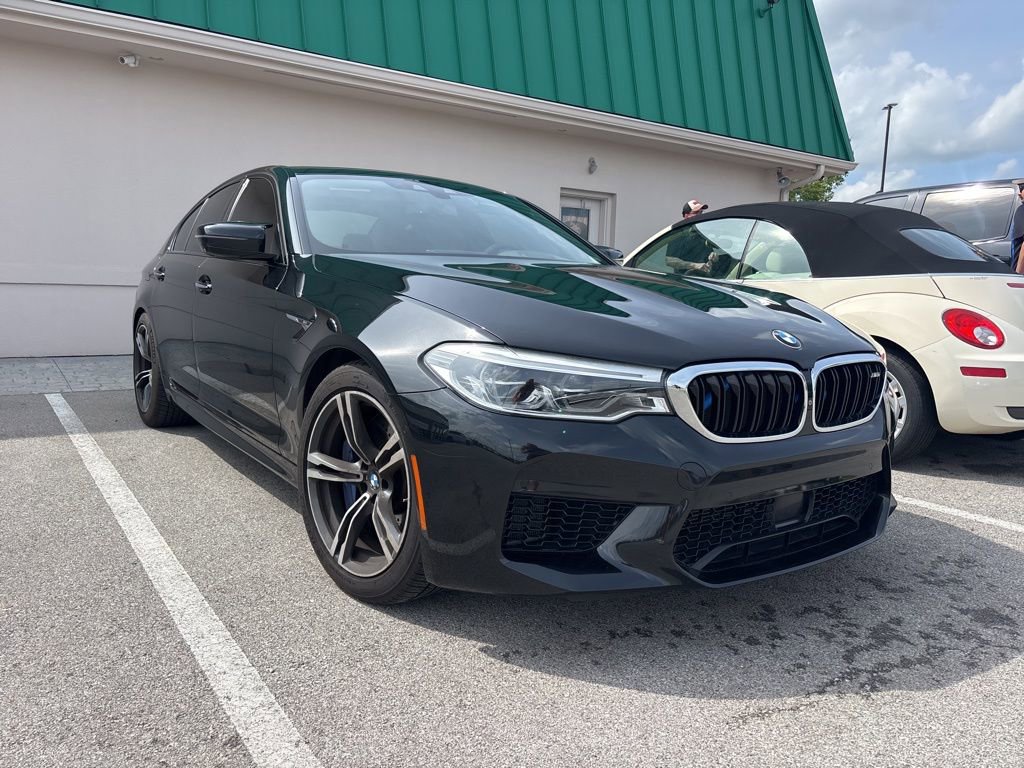 Used 2018 BMW M5 w/ Executive Package AWD/4WD image 1