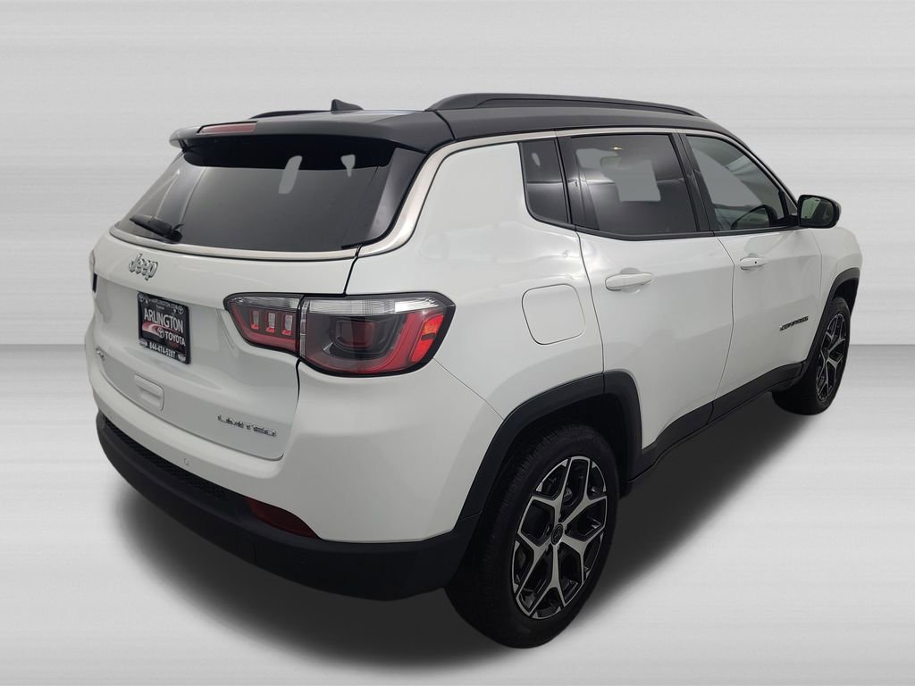 Used 2025 Jeep Compass Limited AWD/4WD image 4