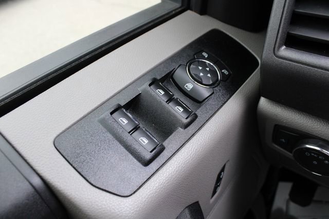 Used 2021 Ford F250 XL w/ STX Appearance Package AWD/4WD image 6