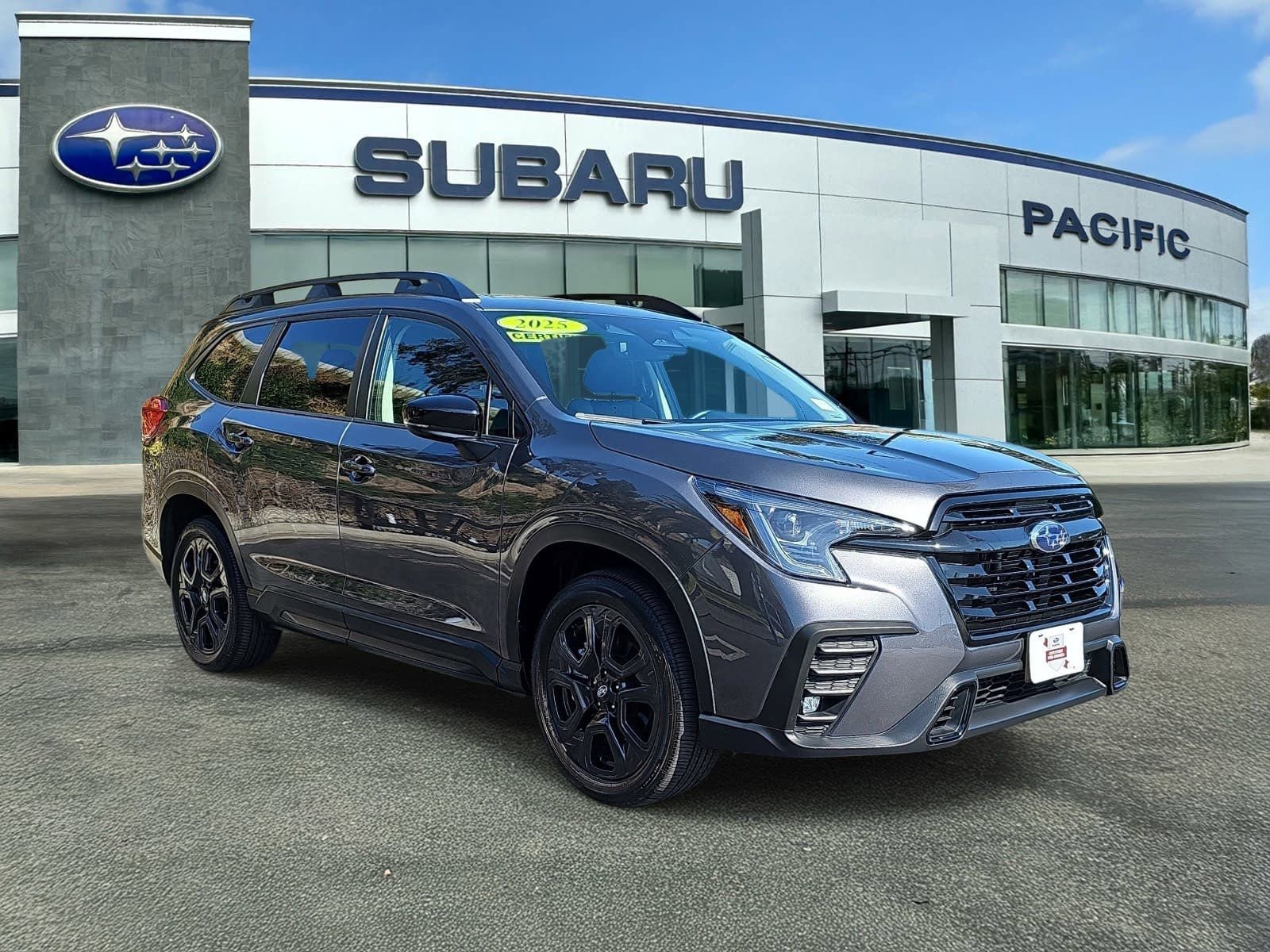 Certified 2025 Subaru Ascent Onyx Edition w/ Popular Package #2 AWD/4WD image 1