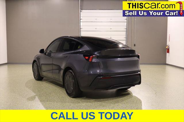 Used 2026 Tesla Model Y 2WD image 5