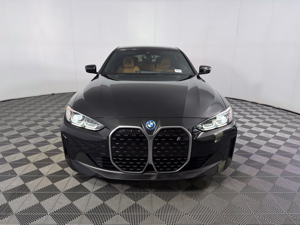 Used 2023 BMW i4 eDrive40 w/ Premium Package RWD image 3
