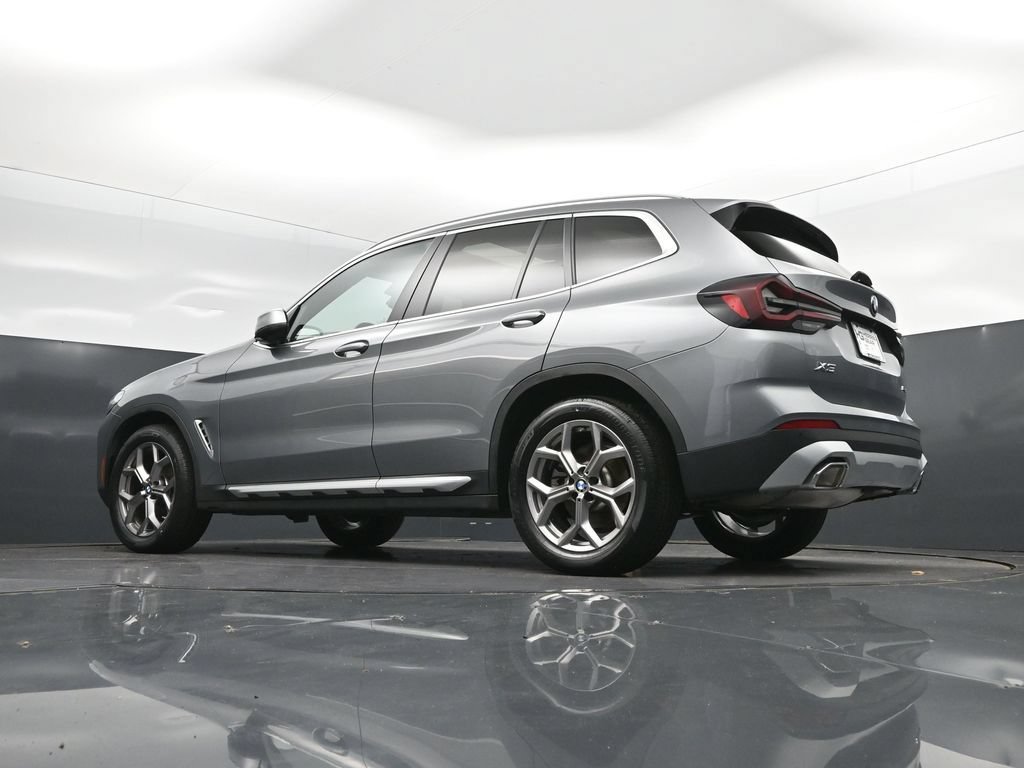 Certified 2024 BMW X3 sDrive30i w/ Premium Package w/ZPA RWD image 40