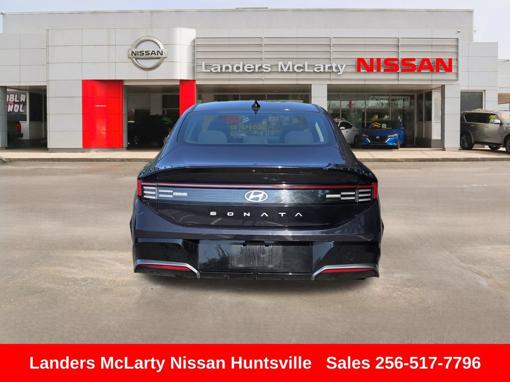 Used 2024 Hyundai Sonata SEL FWD image 5