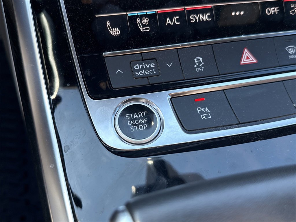 Used 2021 Audi Q7 3.0T Premium Plus w/ Executive Package image 17