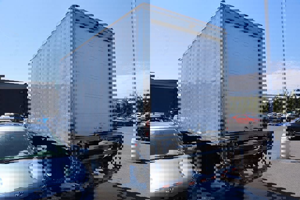 Used 2023 Ford F650 2WD Regular Cab Super Duty image 35