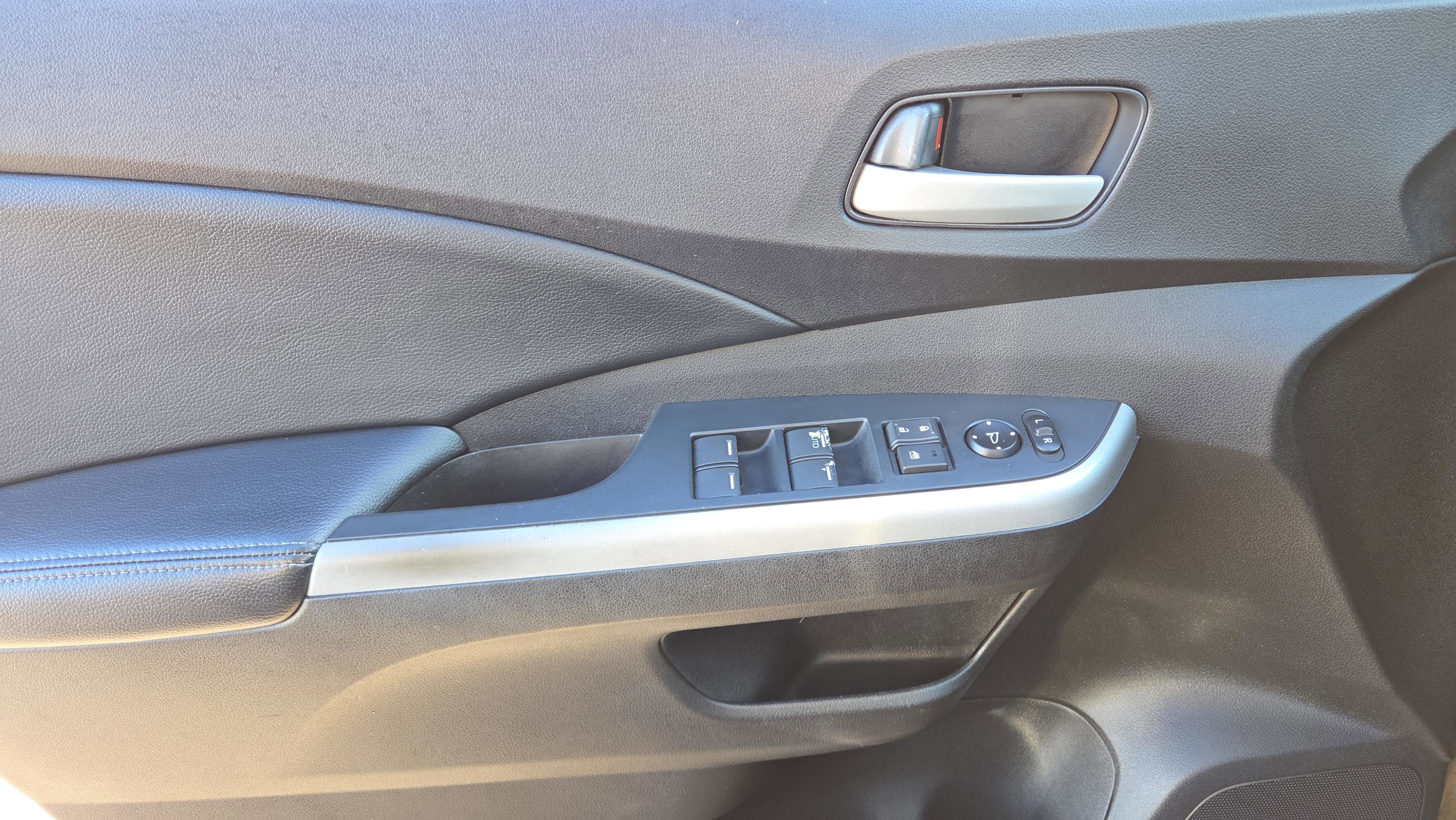 Used 2014 Honda CR-V EX-L image 37