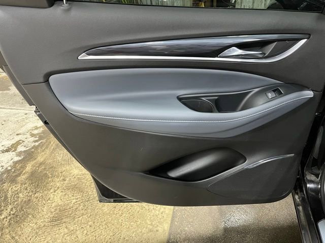 Used 2023 Buick Enclave Premium w/ Experience Buick Package image 6