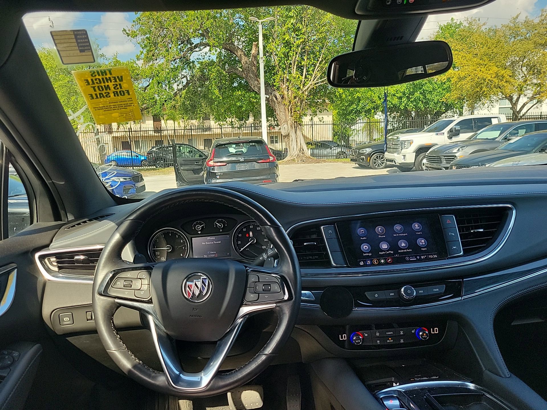 Used 2023 Buick Enclave Essence image 25