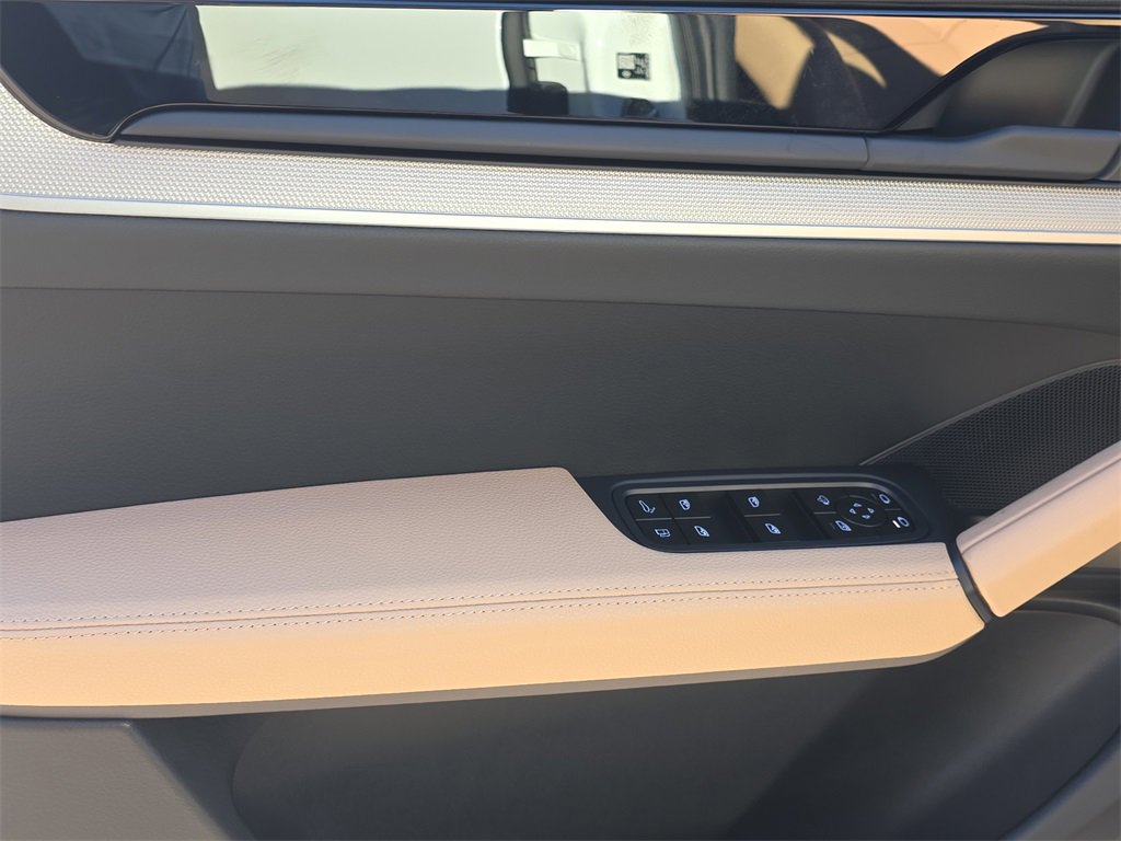 New 2026 Porsche Cayenne E-Hybrid image 24