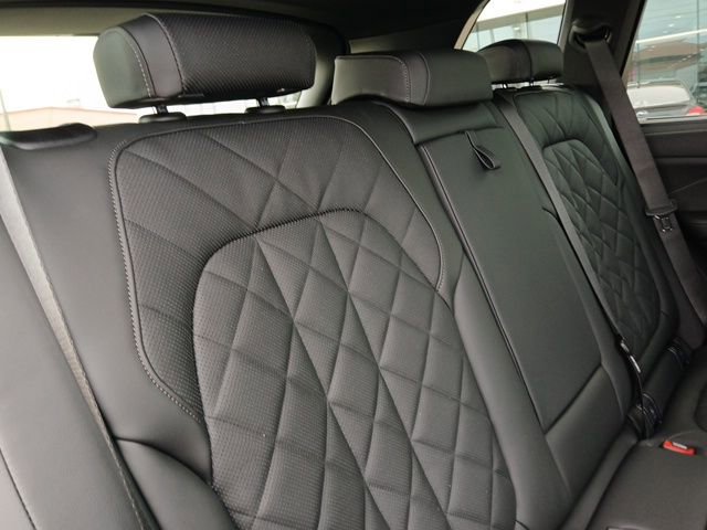 New 2026 BMW X5 xDrive40i AWD/4WD image 12