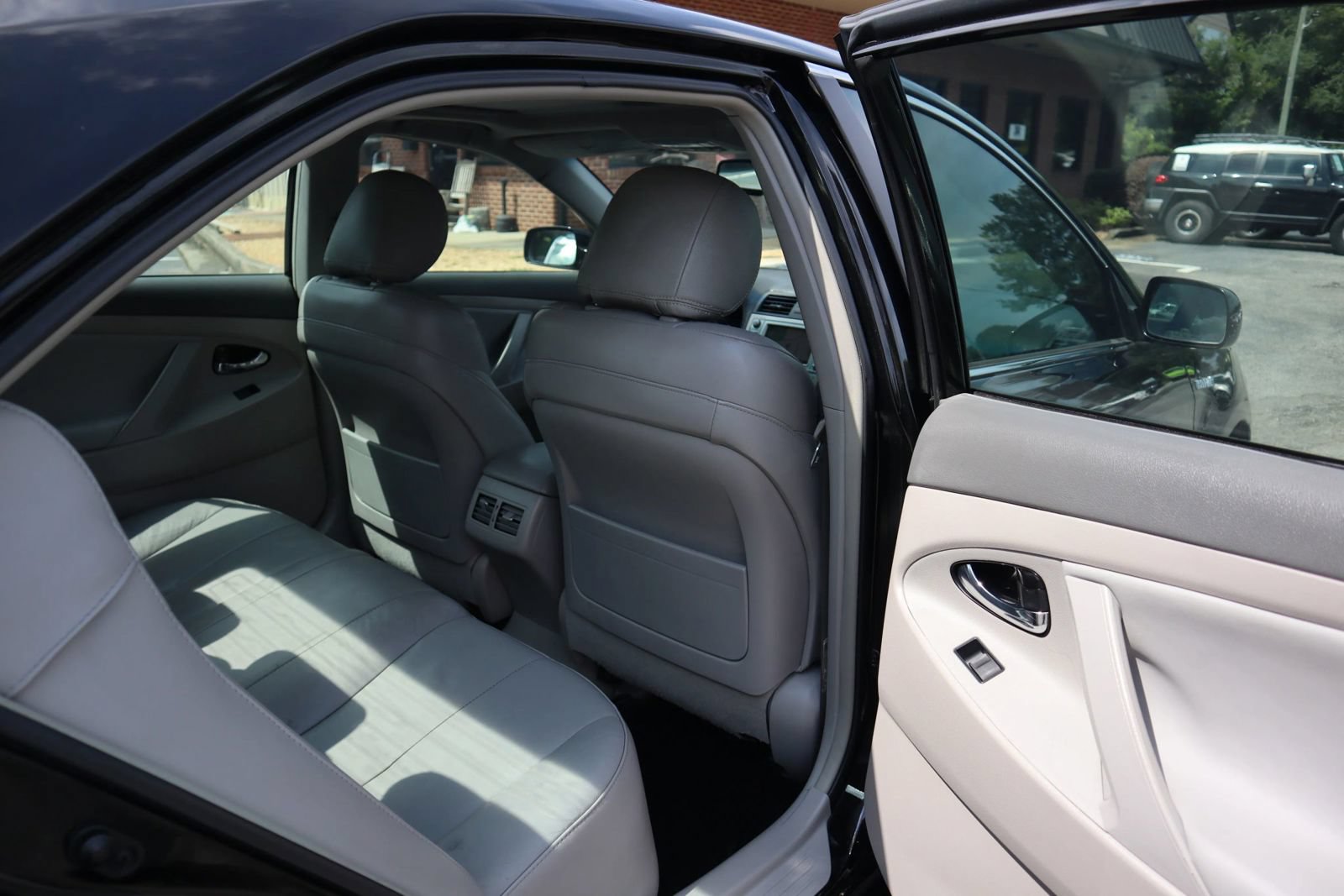 Used 2008 Toyota Camry Hybrid FWD image 18