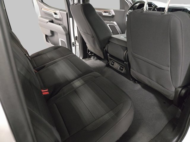 Used 2023 Chevrolet Silverado 1500 LT image 12