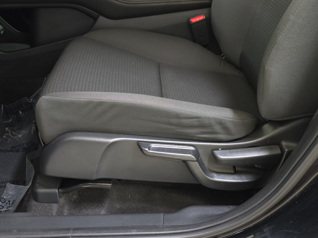 Used 2022 Honda HR-V LX image 28