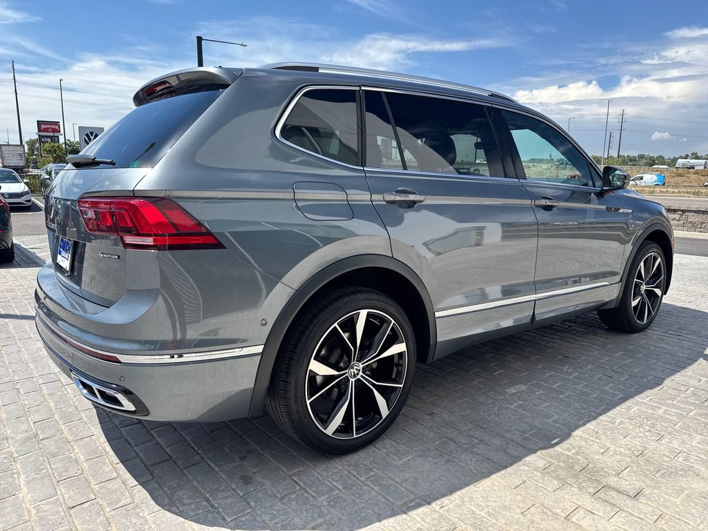 Certified 2023 Volkswagen Tiguan SEL R-Line AWD/4WD image 7