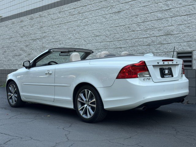 Used 2012 Volvo C70 T5 w/ Climate Pkg FWD image 14