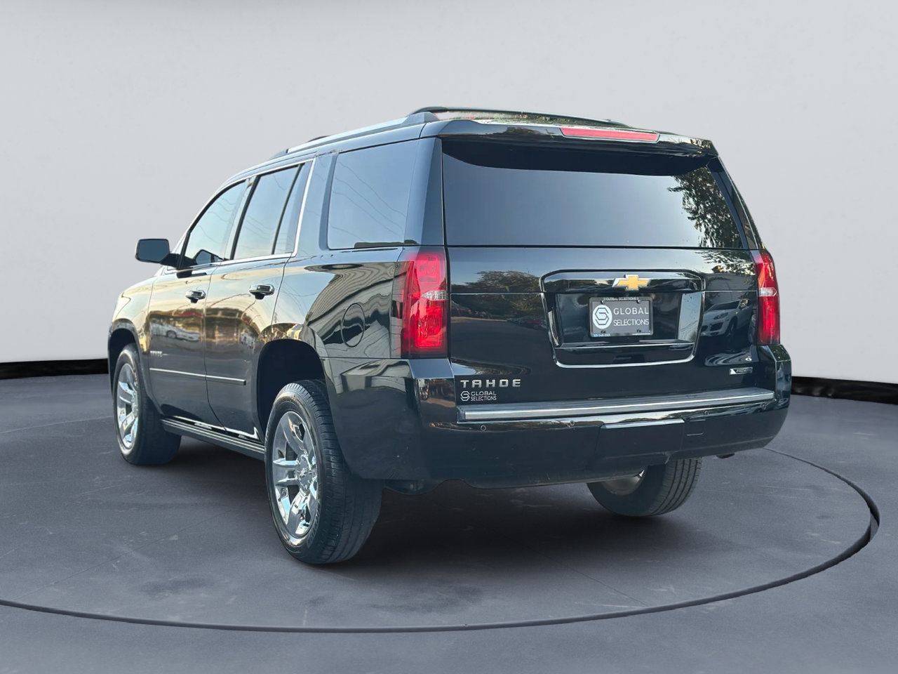 Used 2017 Chevrolet Tahoe Premier image 5